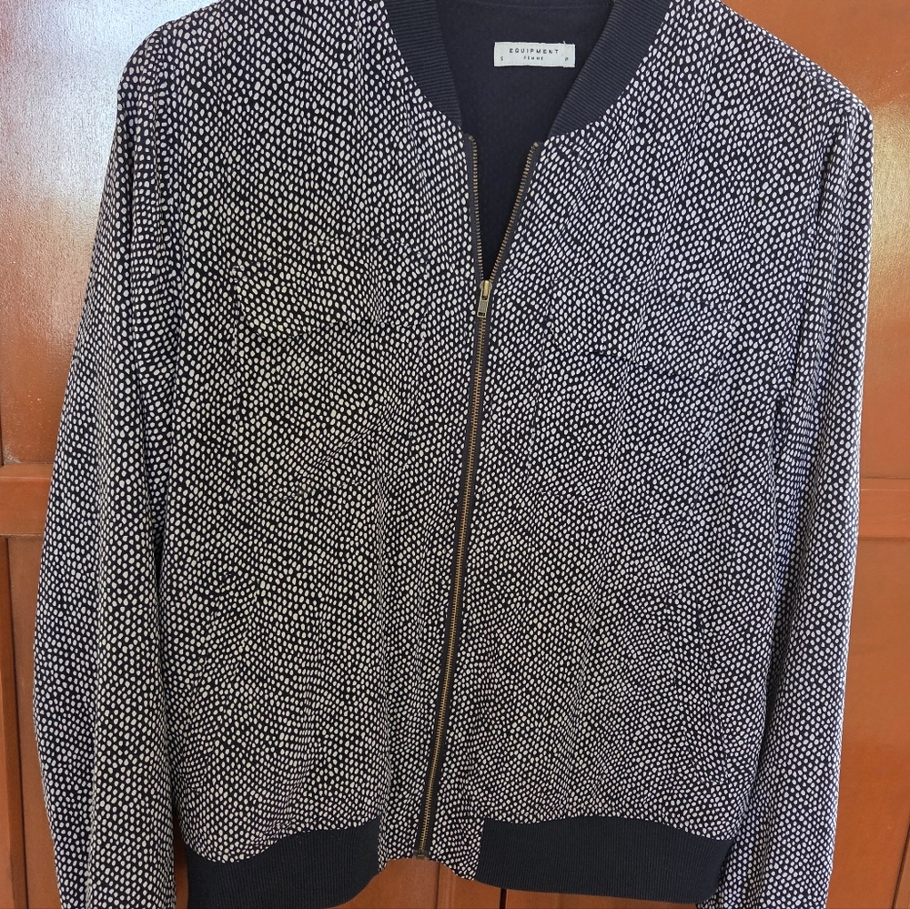 Equipment Silk Jackey